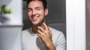 Read more about the article 7 Must-Have Perfumes for Men That Define Style